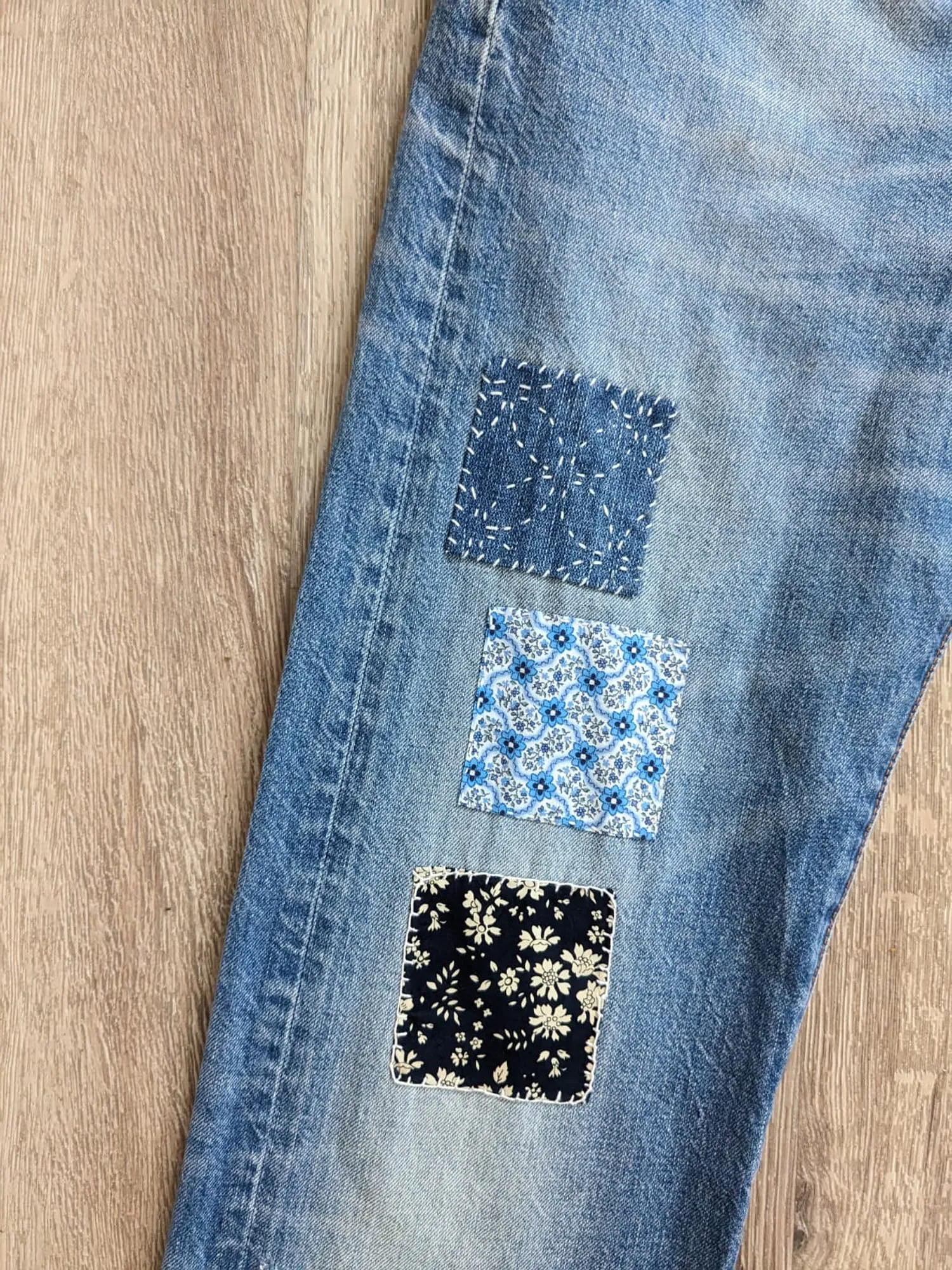 #24 Patched Vintage Jeans 30"