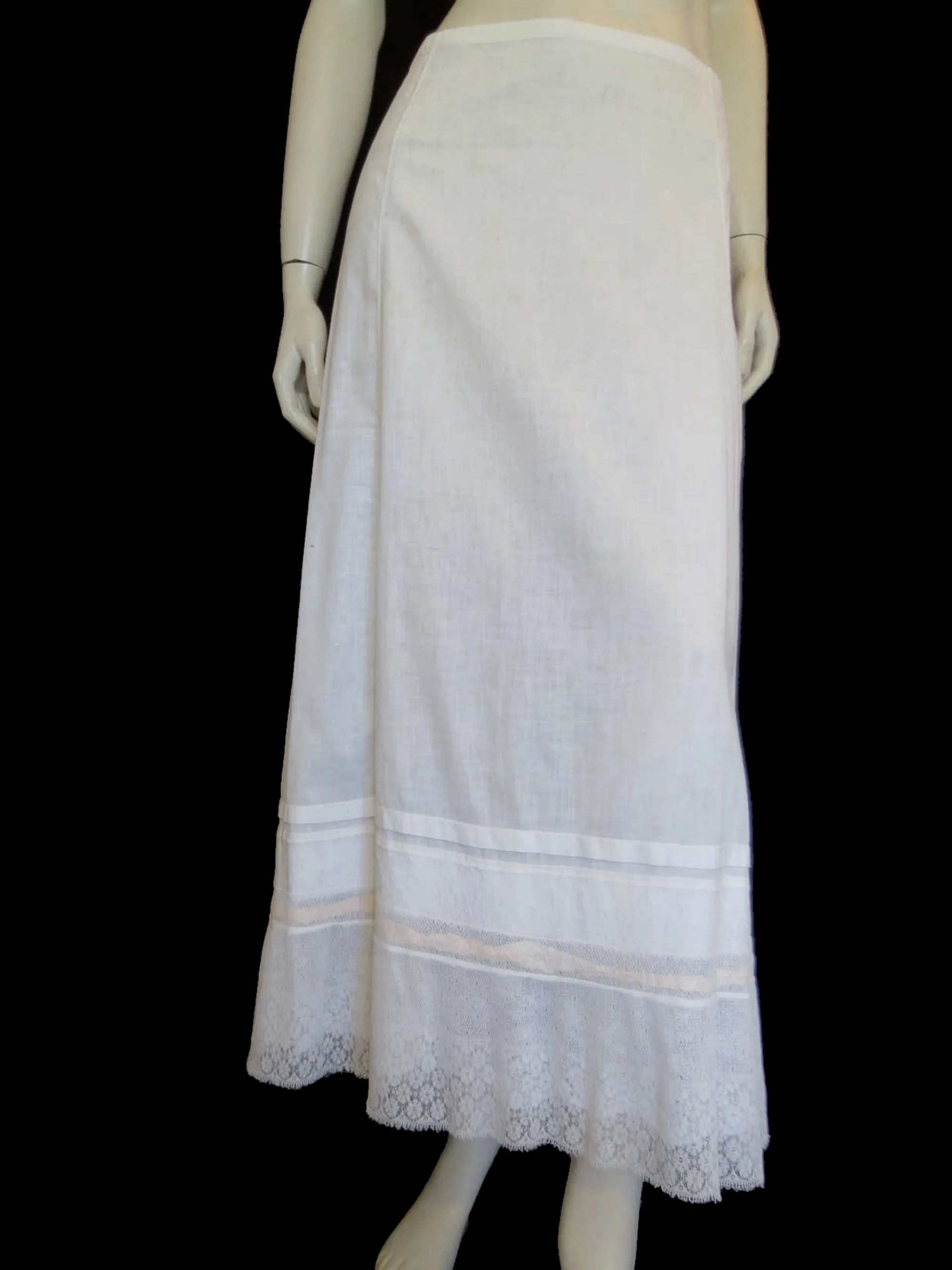 Antique Edwardian Petticoat Skirt With Lace - Hips 91 cm