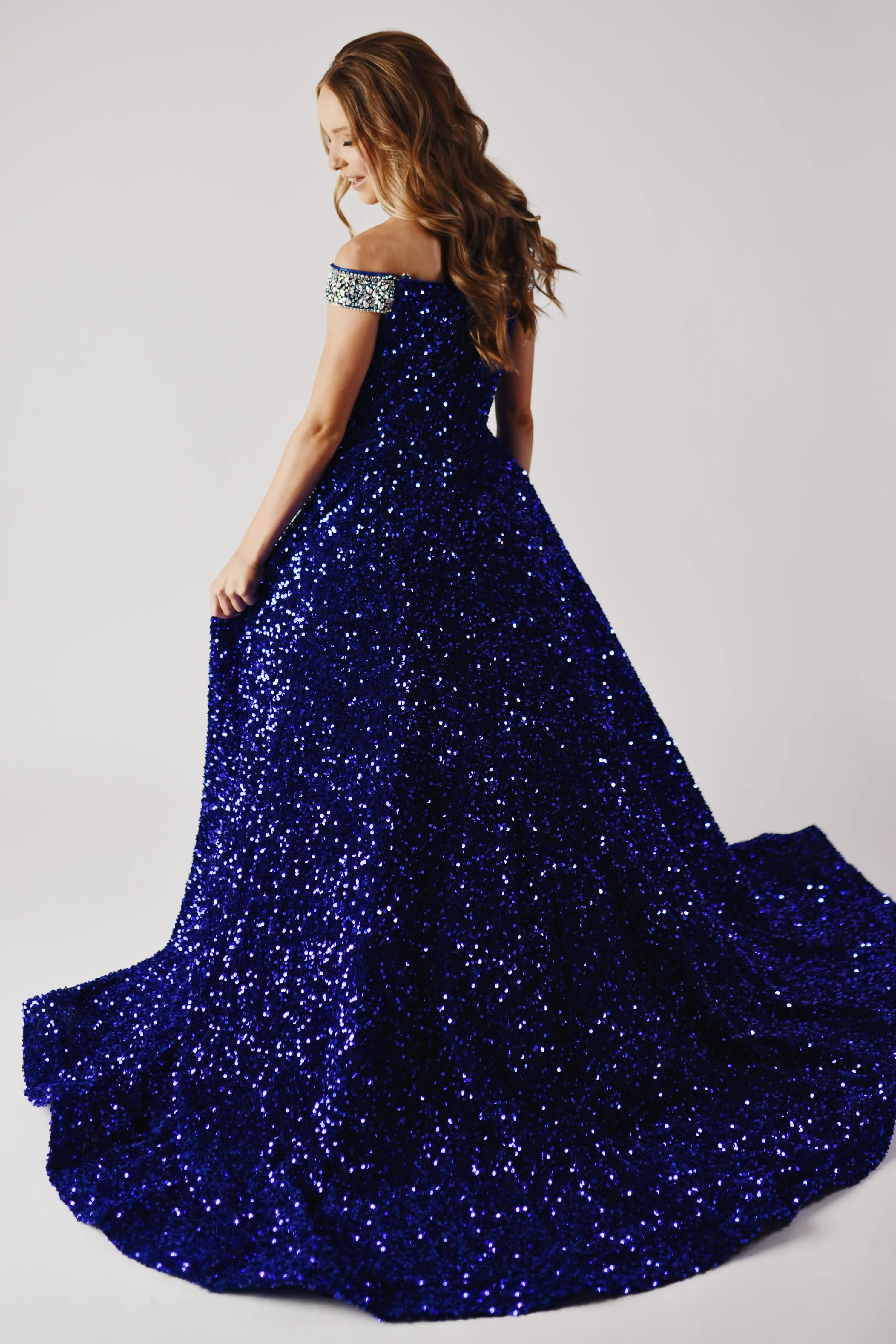 Ava Presley 27733