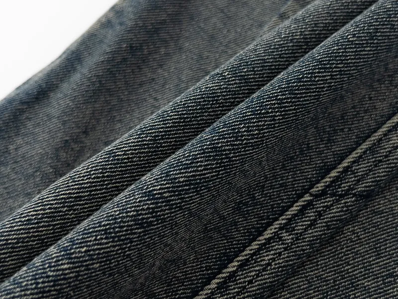 'Crossed' Jeans