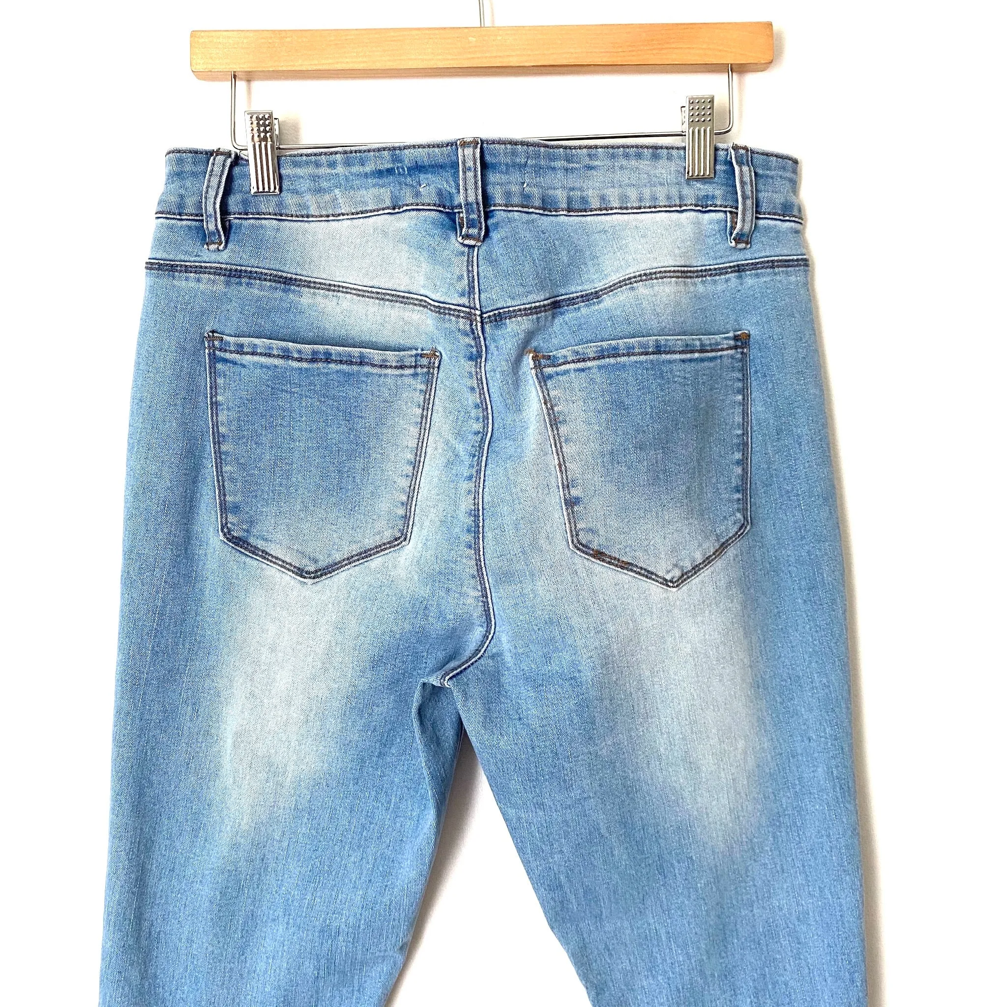 Haute Curve Light Wash Distressed Jeans- Size 14 (Inseam 26”)