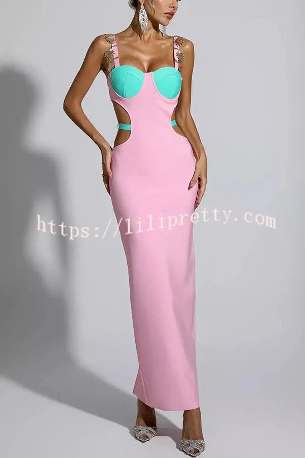 Sunny and Sexy Colorblock Shell Pendant Cutout Waist Stretch Maxi Dress