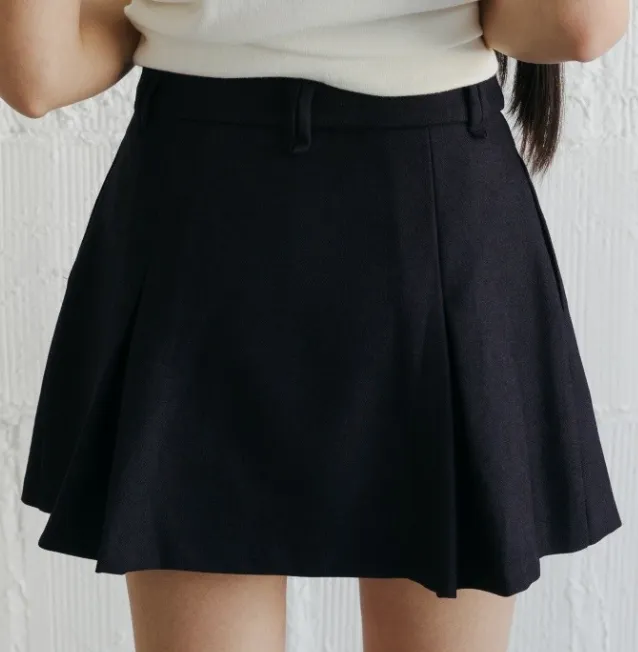 The Erika Skirt
