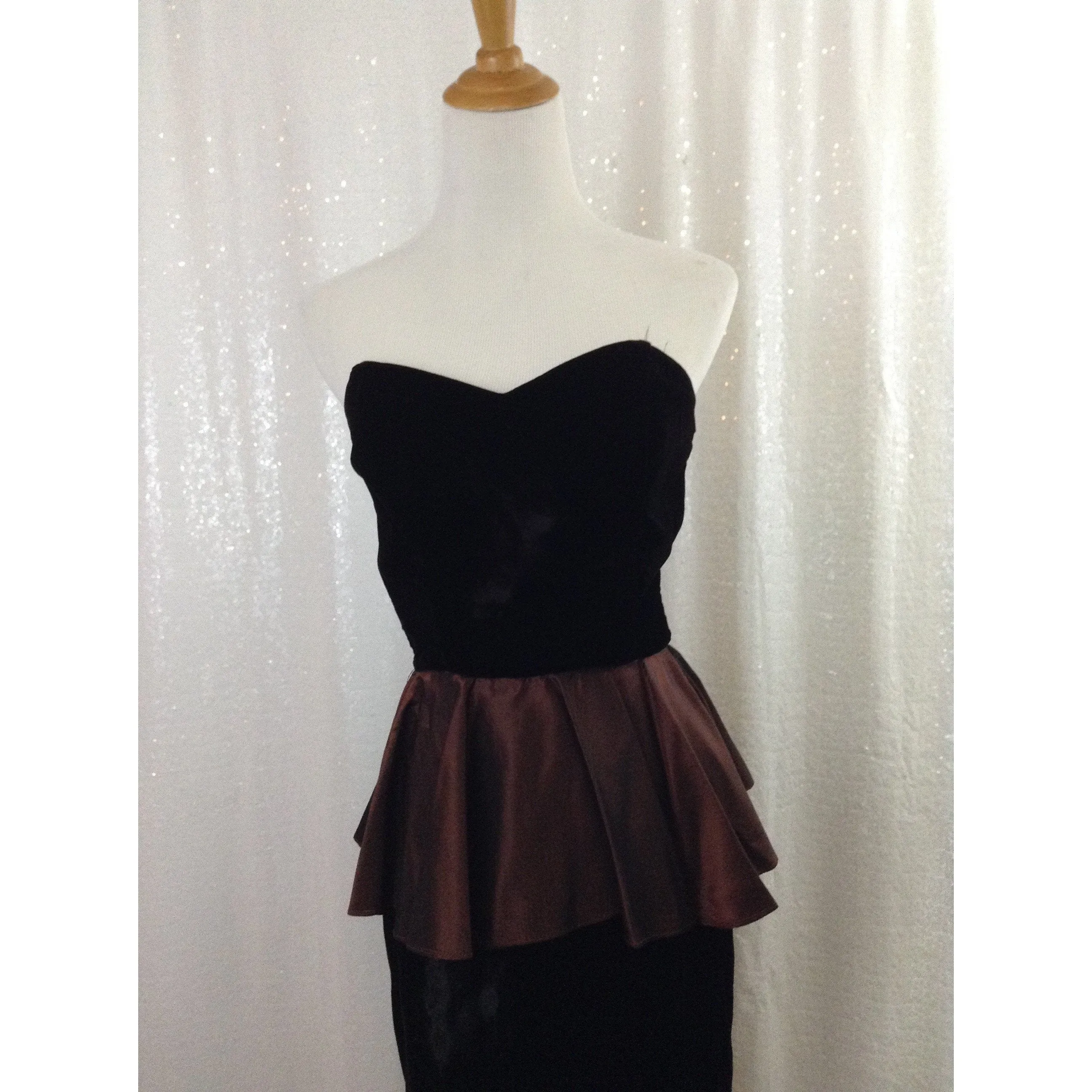 Vintage Brown velvet peplum tube dress